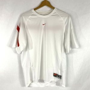 Nike Fit Dry Ment Tshirt White Red Sz L